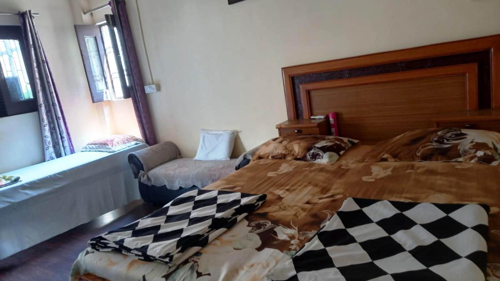 Mother Hostel Варанаси Экстерьер фото